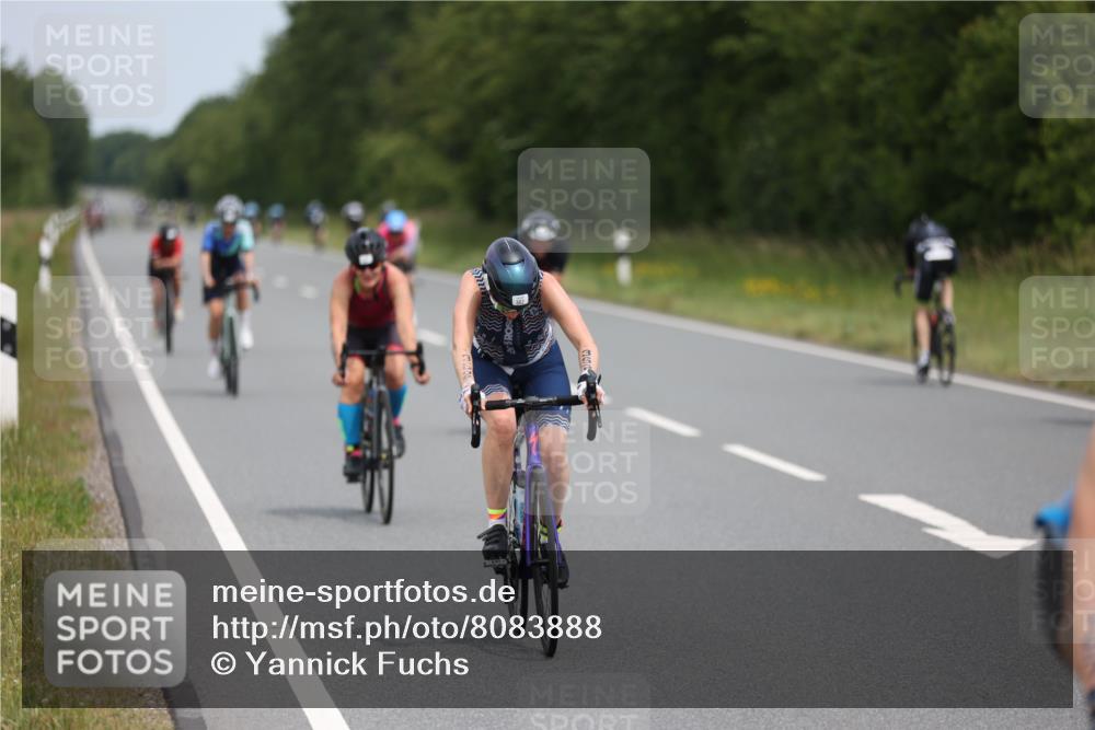 22.06.2025 - Viking Triathlon Yannick Fuchs http://msf.ph/oto/8083888 22.06.2025 12:31:58 Radfahren 123, 155, 188, 197, 362, 543, 547, 662 meine-sportfotos.de