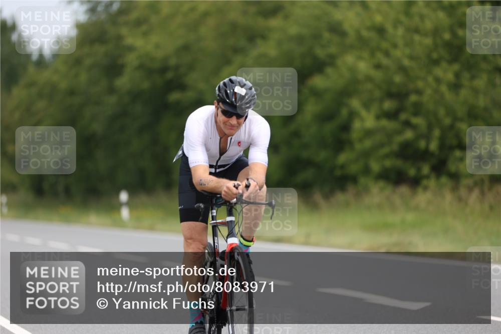 22.06.2025 - Viking Triathlon Yannick Fuchs http://msf.ph/oto/8083971 22.06.2025 12:32:29 Radfahren 202, 205, 308, 310, 618 meine-sportfotos.de