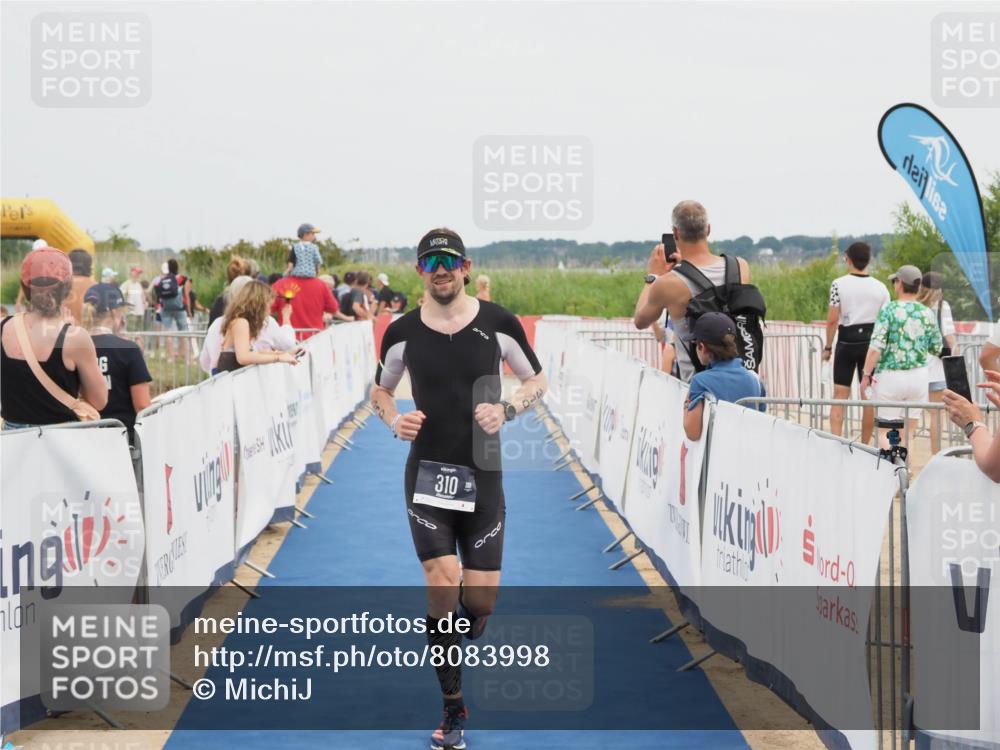 22.06.2025 - Viking Triathlon MichiJ http://msf.ph/oto/8083998 22.06.2025 14:49:45 Ziel 310 meine-sportfotos.de
