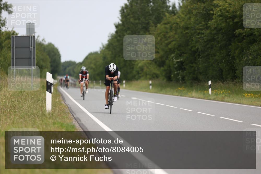 22.06.2025 - Viking Triathlon Yannick Fuchs http://msf.ph/oto/8084005 22.06.2025 12:32:46 Radfahren 189, 315, 381, 658 meine-sportfotos.de