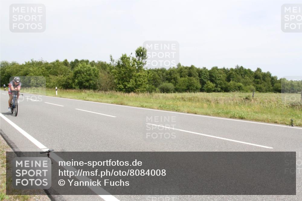 22.06.2025 - Viking Triathlon Yannick Fuchs http://msf.ph/oto/8084008 22.06.2025 13:00:06 Radfahren 72, 74 meine-sportfotos.de