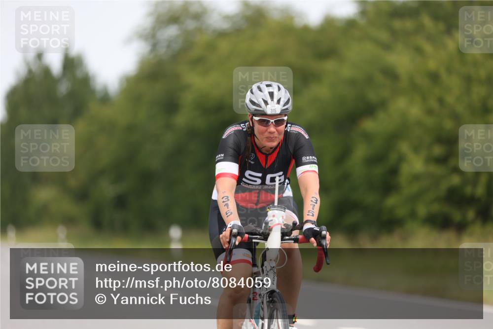 22.06.2025 - Viking Triathlon Yannick Fuchs http://msf.ph/oto/8084059 22.06.2025 12:32:54 Radfahren 189, 315, 381, 496, 658 meine-sportfotos.de