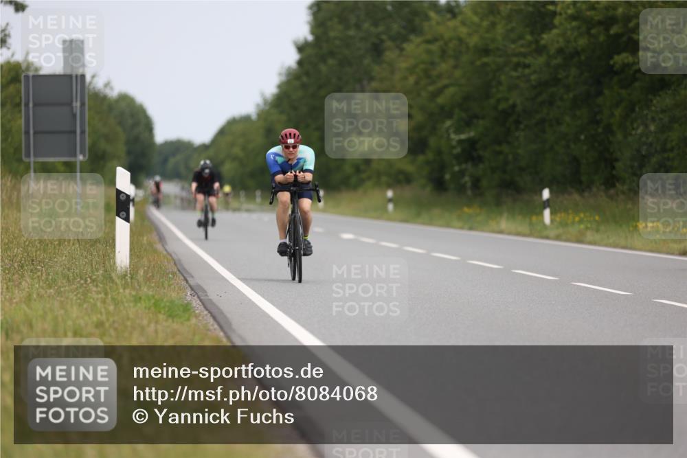 22.06.2025 - Viking Triathlon Yannick Fuchs http://msf.ph/oto/8084068 22.06.2025 12:33:00 Radfahren 240, 315, 475, 496 meine-sportfotos.de