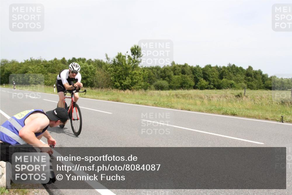 22.06.2025 - Viking Triathlon Yannick Fuchs http://msf.ph/oto/8084087 22.06.2025 13:00:16 Radfahren 76, 143, 172, 403 meine-sportfotos.de