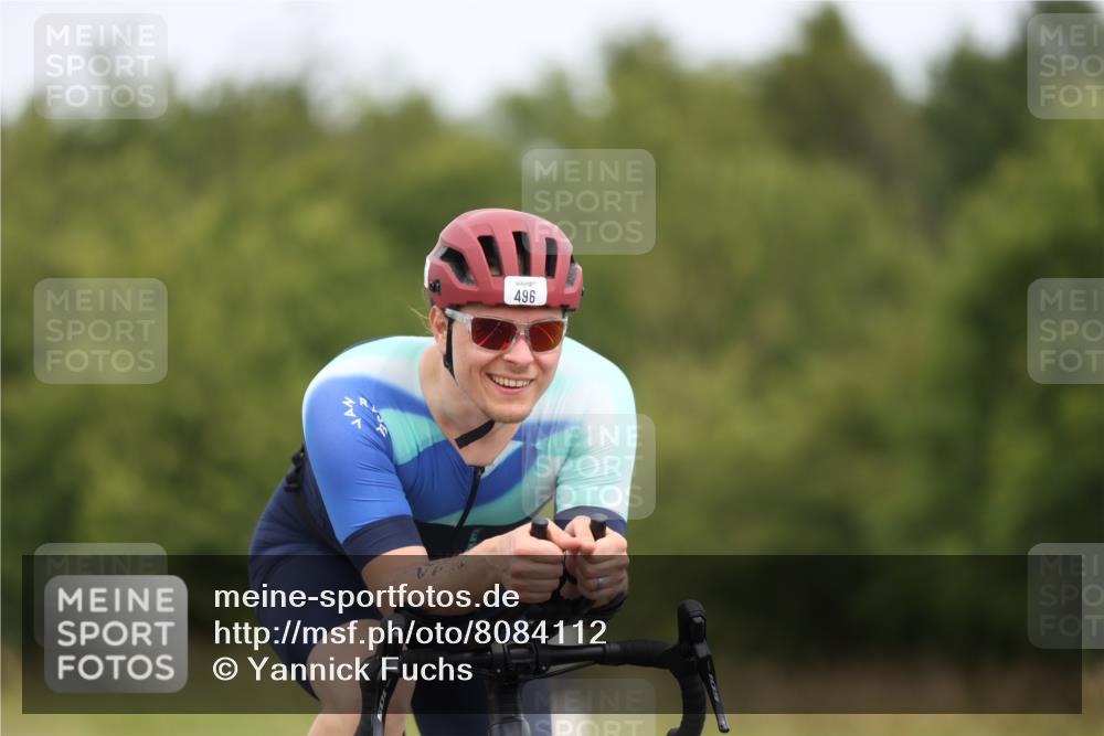 22.06.2025 - Viking Triathlon Yannick Fuchs http://msf.ph/oto/8084112 22.06.2025 12:33:04 Radfahren 240, 475, 496 meine-sportfotos.de