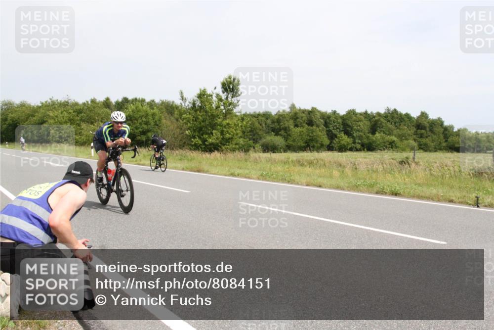 22.06.2025 - Viking Triathlon Yannick Fuchs http://msf.ph/oto/8084151 22.06.2025 13:00:22 Radfahren 41, 143, 376, 403 meine-sportfotos.de