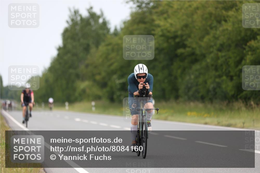 22.06.2025 - Viking Triathlon Yannick Fuchs http://msf.ph/oto/8084160 22.06.2025 12:33:16 Radfahren 61, 78, 152, 183, 270, 337, 394, 397, 638 meine-sportfotos.de
