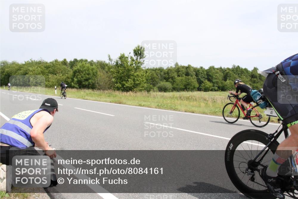 22.06.2025 - Viking Triathlon Yannick Fuchs http://msf.ph/oto/8084161 22.06.2025 13:00:23 Radfahren 41, 143, 376, 403 meine-sportfotos.de