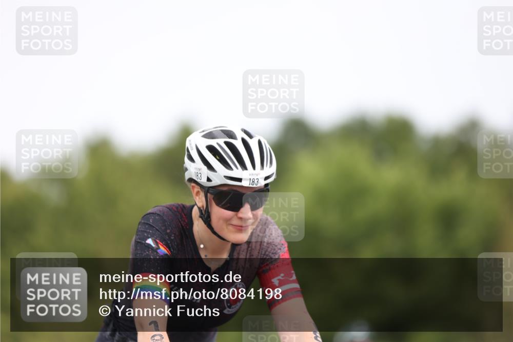 22.06.2025 - Viking Triathlon Yannick Fuchs http://msf.ph/oto/8084198 22.06.2025 12:33:22 Radfahren 61, 78, 93, 152, 183, 270, 337, 394, 397, 638 meine-sportfotos.de