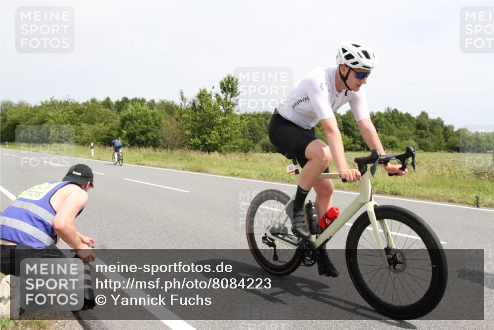 22.06.2025 - Viking Triathlon Yannick Fuchs http://msf.ph/oto/8084223 22.06.2025 13:00:33 Radfahren 244, 415, 468, 658 meine-sportfotos.de