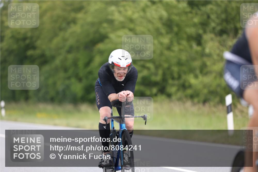 22.06.2025 - Viking Triathlon Yannick Fuchs http://msf.ph/oto/8084241 22.06.2025 12:33:45 Radfahren 13, 121, 150, 173, 244, 340, 444, 449, 458, 487, 604, 659 meine-sportfotos.de