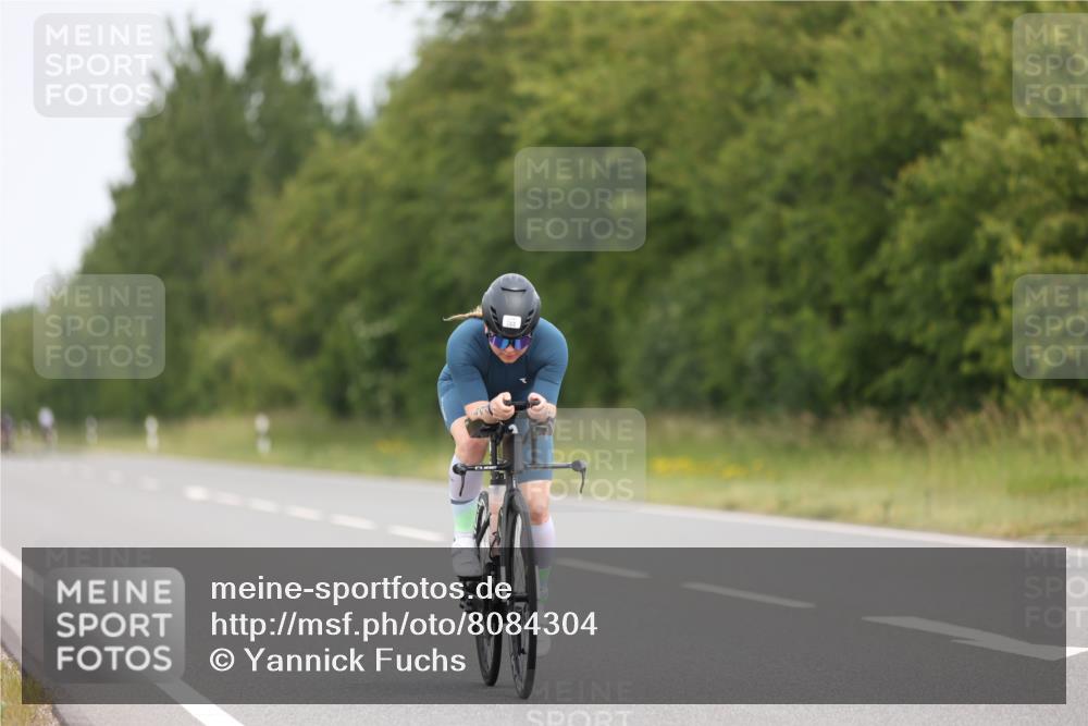 22.06.2025 - Viking Triathlon Yannick Fuchs http://msf.ph/oto/8084304 22.06.2025 12:33:52 Radfahren 13, 121, 150, 244, 449, 487, 659 meine-sportfotos.de