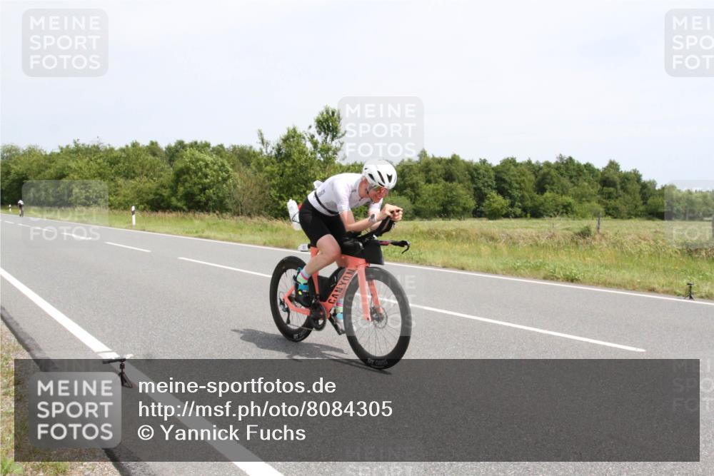 22.06.2025 - Viking Triathlon Yannick Fuchs http://msf.ph/oto/8084305 22.06.2025 13:01:42 Radfahren 182, 419 meine-sportfotos.de