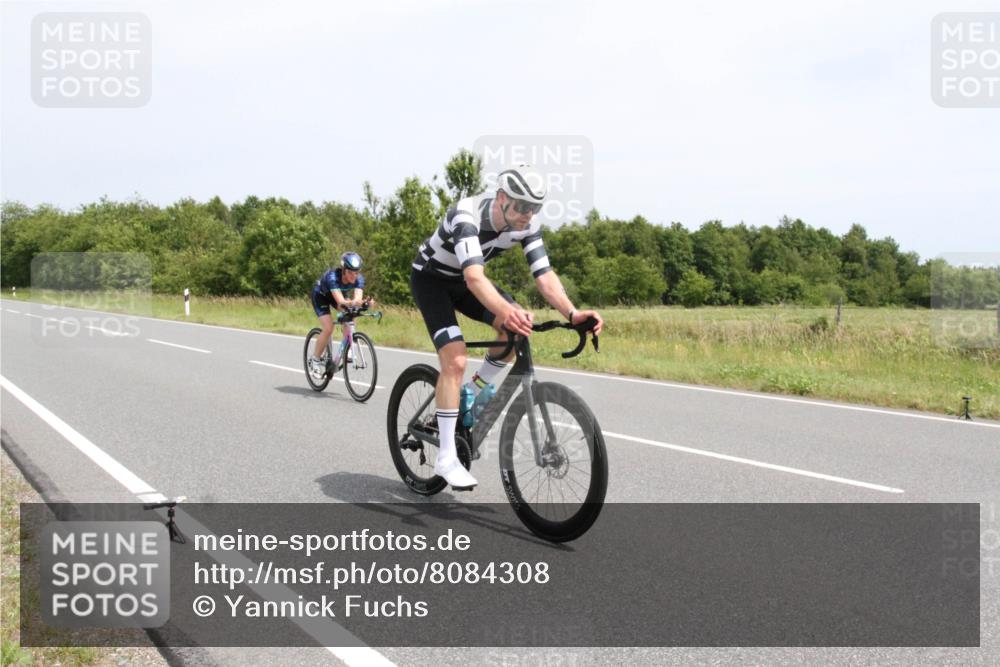 22.06.2025 - Viking Triathlon Yannick Fuchs http://msf.ph/oto/8084308 22.06.2025 13:01:54 Radfahren 210, 402, 466, 643 meine-sportfotos.de