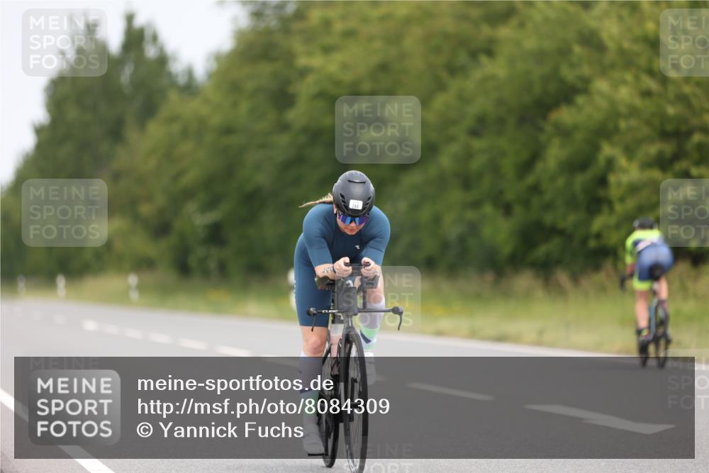 22.06.2025 - Viking Triathlon Yannick Fuchs http://msf.ph/oto/8084309 22.06.2025 12:33:53 Radfahren 121, 150, 244, 449, 487 meine-sportfotos.de
