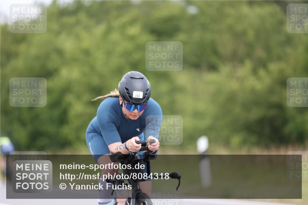 22.06.2025 - Viking Triathlon Yannick Fuchs http://msf.ph/oto/8084318 22.06.2025 12:33:54 Radfahren 121, 150, 244, 449, 487 meine-sportfotos.de