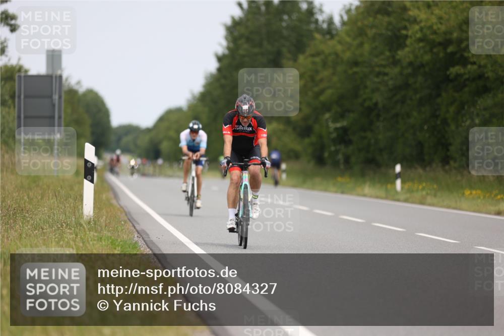 22.06.2025 - Viking Triathlon Yannick Fuchs http://msf.ph/oto/8084327 22.06.2025 12:34:06 Radfahren 26, 281, 643, 650 meine-sportfotos.de