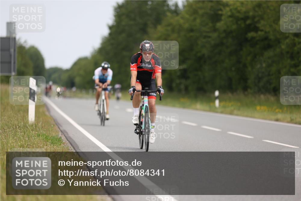 22.06.2025 - Viking Triathlon Yannick Fuchs http://msf.ph/oto/8084341 22.06.2025 12:34:06 Radfahren 26, 281, 643, 650 meine-sportfotos.de
