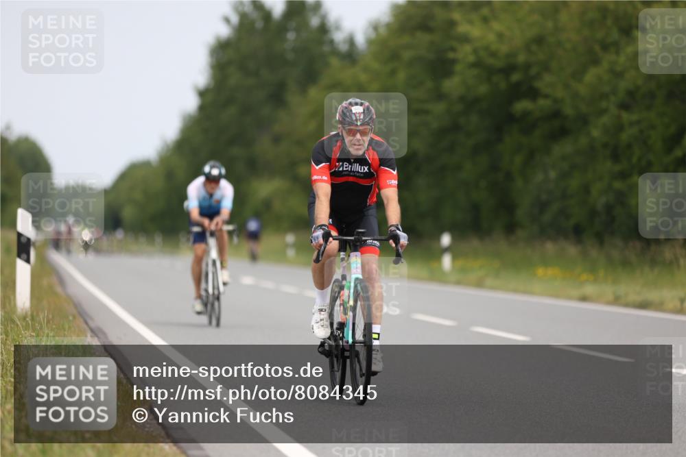 22.06.2025 - Viking Triathlon Yannick Fuchs http://msf.ph/oto/8084345 22.06.2025 12:34:07 Radfahren 26, 281, 643, 650 meine-sportfotos.de