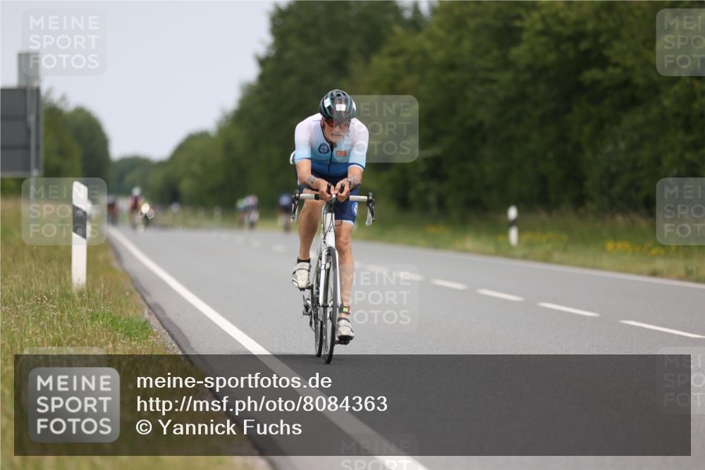 22.06.2025 - Viking Triathlon Yannick Fuchs http://msf.ph/oto/8084363 22.06.2025 12:34:09 Radfahren 26, 281, 643, 650 meine-sportfotos.de