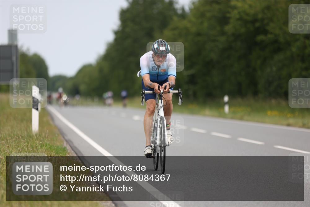 22.06.2025 - Viking Triathlon Yannick Fuchs http://msf.ph/oto/8084367 22.06.2025 12:34:09 Radfahren 26, 281, 643, 650 meine-sportfotos.de