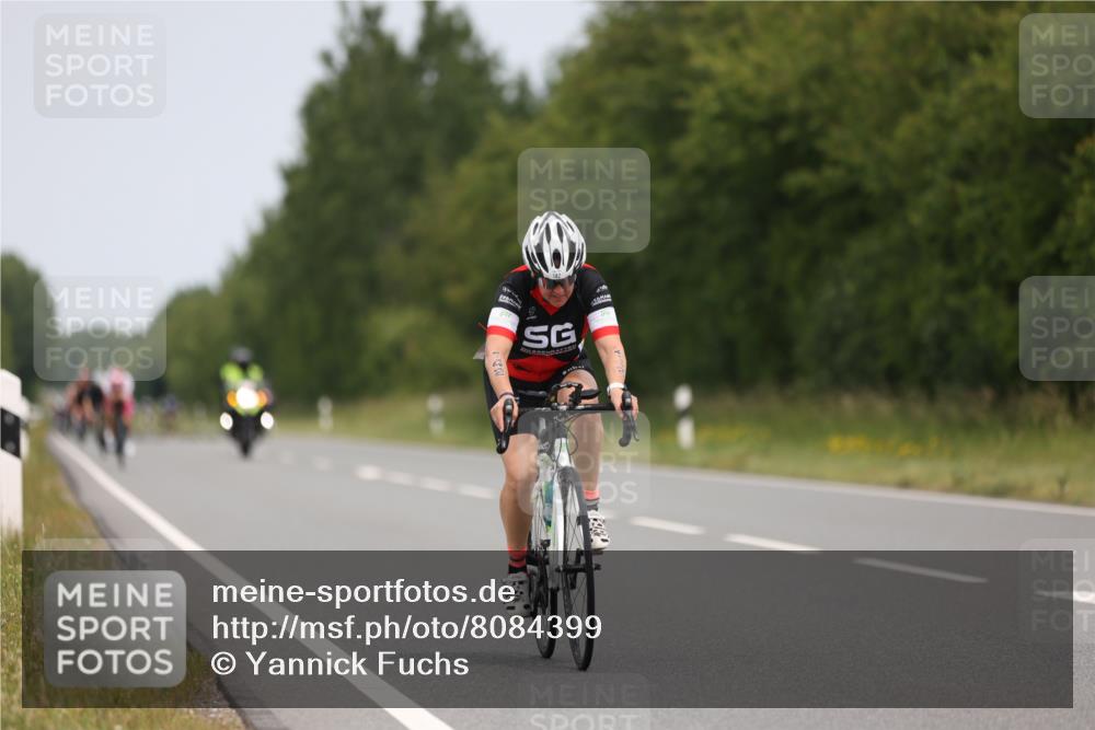 22.06.2025 - Viking Triathlon Yannick Fuchs http://msf.ph/oto/8084399 22.06.2025 12:34:27 Radfahren 142, 253, 269, 287, 375, 415 meine-sportfotos.de