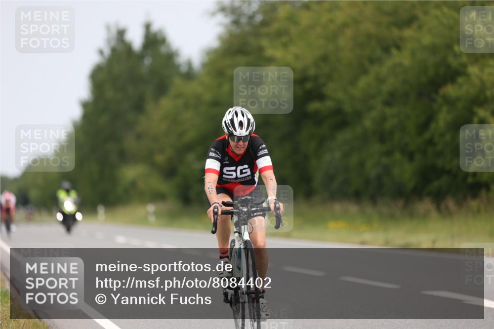 22.06.2025 - Viking Triathlon Yannick Fuchs http://msf.ph/oto/8084402 22.06.2025 12:34:27 Radfahren 142, 253, 269, 287, 375, 415 meine-sportfotos.de