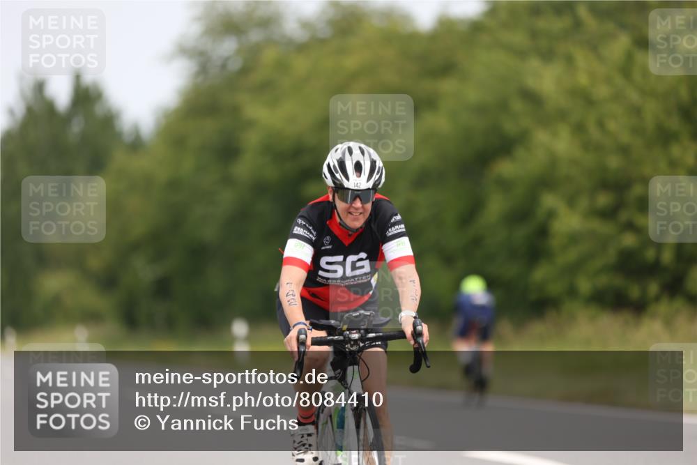 22.06.2025 - Viking Triathlon Yannick Fuchs http://msf.ph/oto/8084410 22.06.2025 12:34:28 Radfahren 142, 253, 269, 287, 375, 415 meine-sportfotos.de