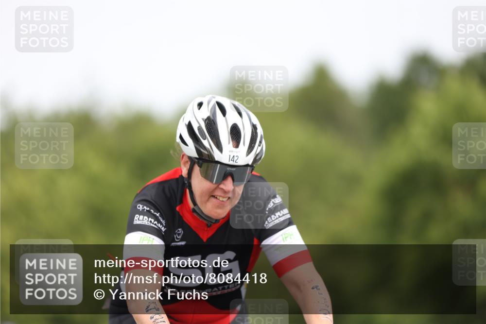 22.06.2025 - Viking Triathlon Yannick Fuchs http://msf.ph/oto/8084418 22.06.2025 12:34:29 Radfahren 142, 253, 269, 287, 415 meine-sportfotos.de
