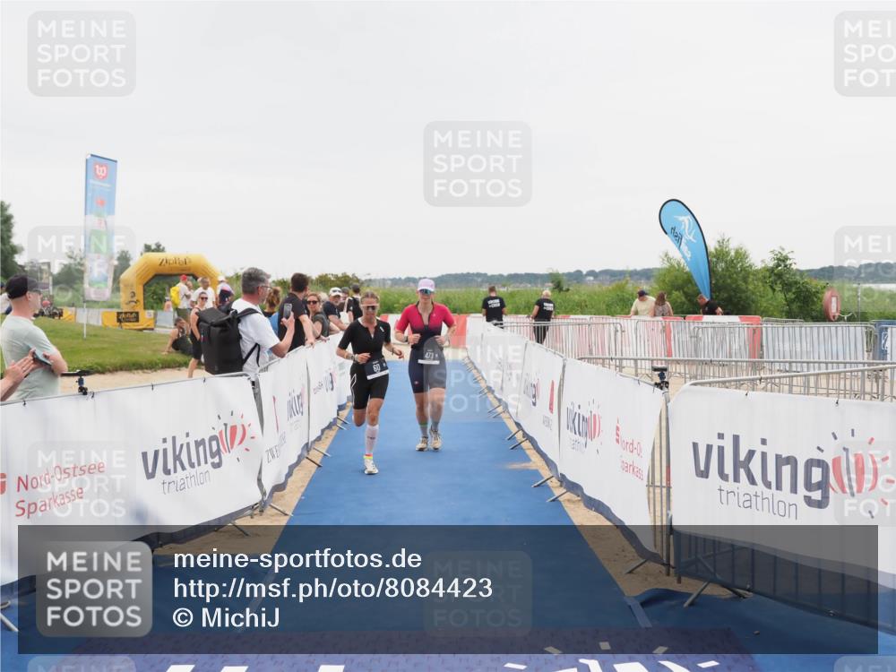 22.06.2025 - Viking Triathlon MichiJ http://msf.ph/oto/8084423 22.06.2025 16:11:36 Ziel 60, 473 meine-sportfotos.de