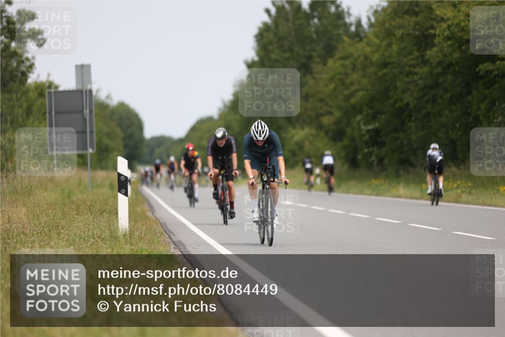 22.06.2025 - Viking Triathlon Yannick Fuchs http://msf.ph/oto/8084449 22.06.2025 12:34:37 Radfahren 24, 172, 287, 372, 415, 425, 471 meine-sportfotos.de