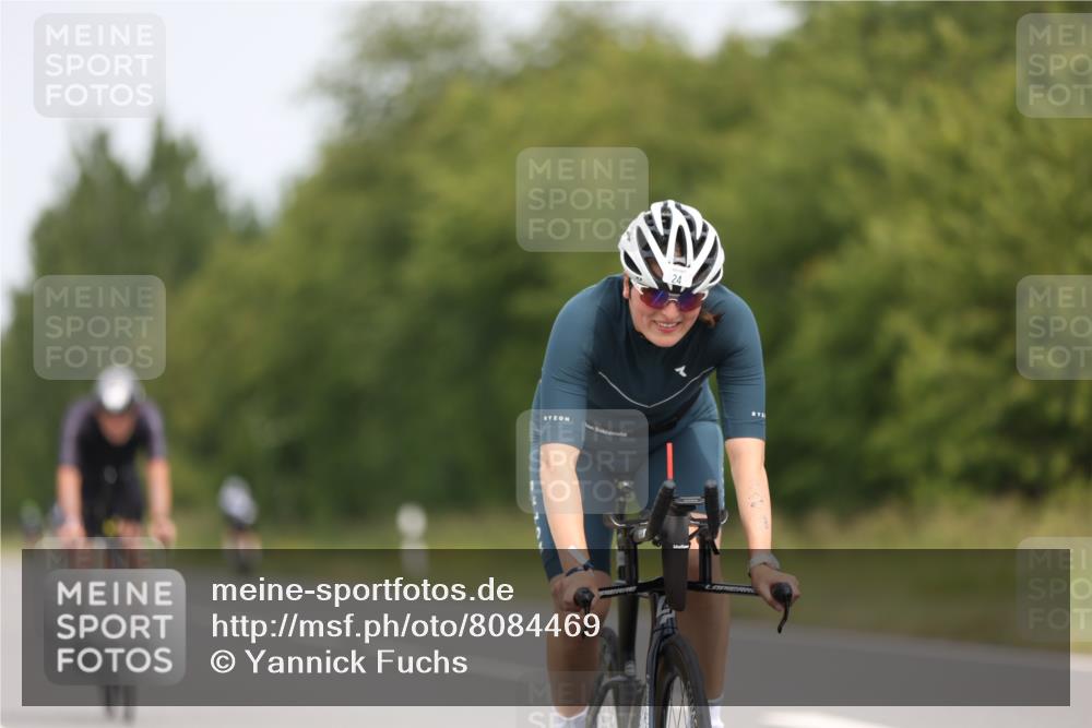 22.06.2025 - Viking Triathlon Yannick Fuchs http://msf.ph/oto/8084469 22.06.2025 12:34:40 Radfahren 24, 163, 172, 372, 415, 425, 471 meine-sportfotos.de