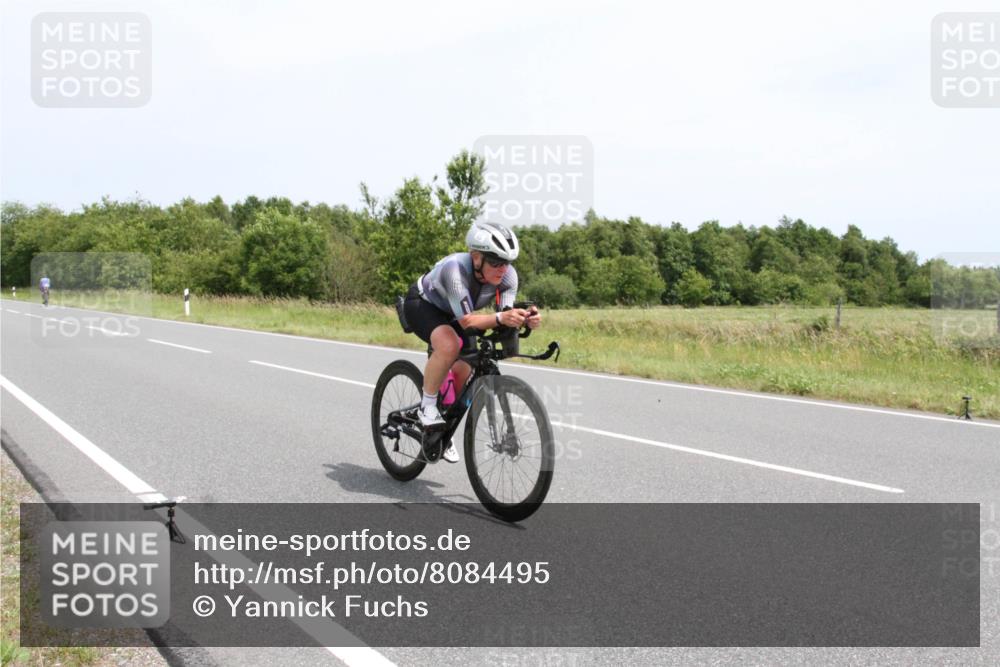 22.06.2025 - Viking Triathlon Yannick Fuchs http://msf.ph/oto/8084495 22.06.2025 13:03:20 Radfahren 86, 454, 637 meine-sportfotos.de