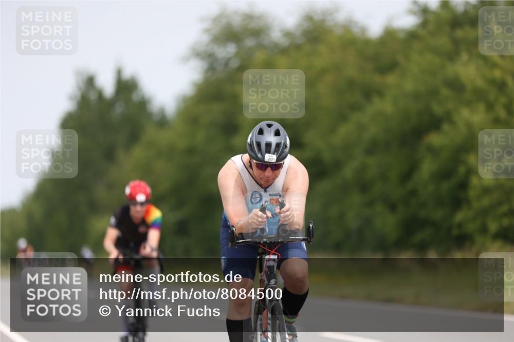 22.06.2025 - Viking Triathlon Yannick Fuchs http://msf.ph/oto/8084500 22.06.2025 12:34:44 Radfahren 24, 163, 172, 372, 411, 425, 471 meine-sportfotos.de