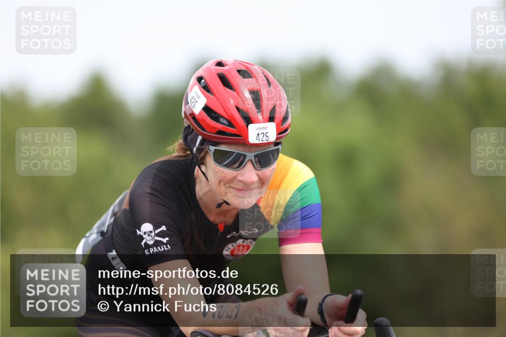 22.06.2025 - Viking Triathlon Yannick Fuchs http://msf.ph/oto/8084526 22.06.2025 12:34:46 Radfahren 163, 172, 358, 372, 411, 425, 471, 619 meine-sportfotos.de