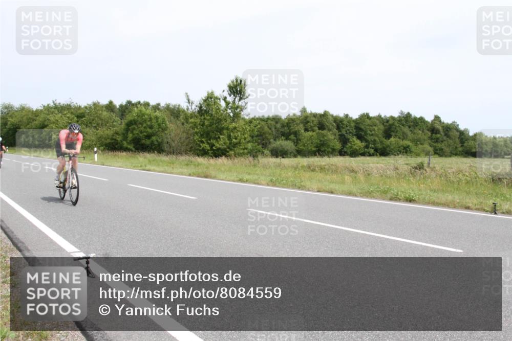 22.06.2025 - Viking Triathlon Yannick Fuchs http://msf.ph/oto/8084559 22.06.2025 13:03:38 Radfahren 44, 356, 530 meine-sportfotos.de