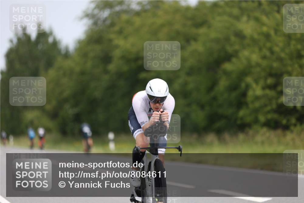 22.06.2025 - Viking Triathlon Yannick Fuchs http://msf.ph/oto/8084611 22.06.2025 12:35:04 Radfahren 17, 352, 416, 542, 635, 645 meine-sportfotos.de