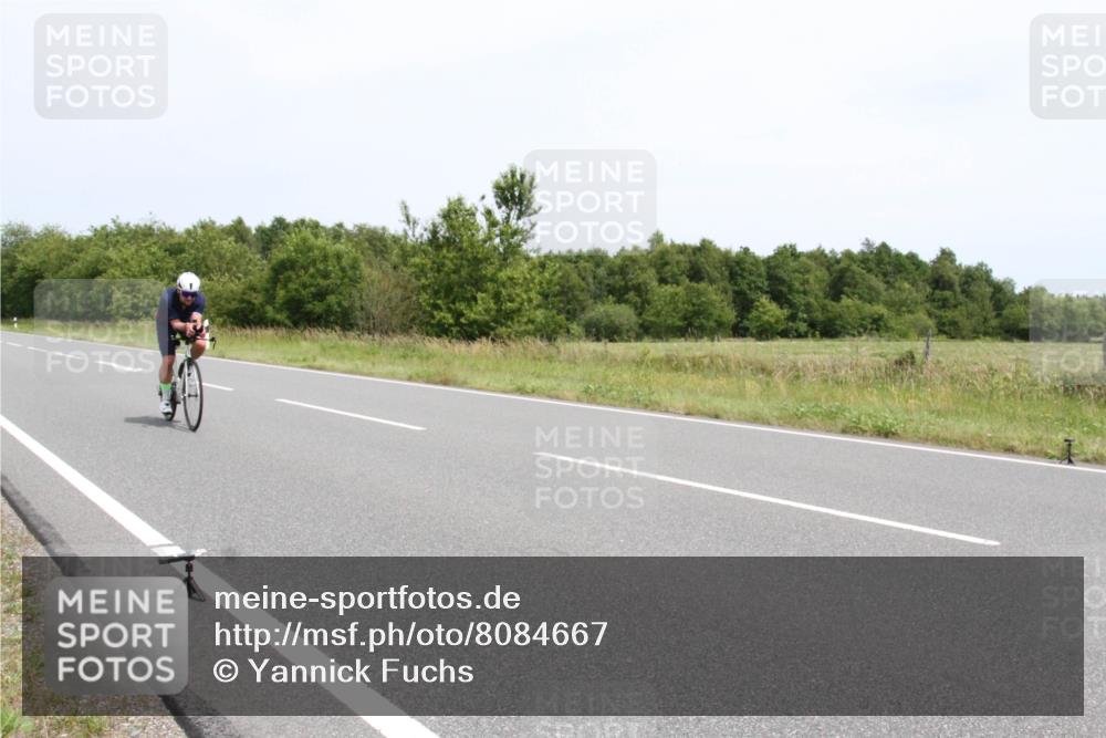 22.06.2025 - Viking Triathlon Yannick Fuchs http://msf.ph/oto/8084667 22.06.2025 13:03:46 Radfahren 130, 538 meine-sportfotos.de