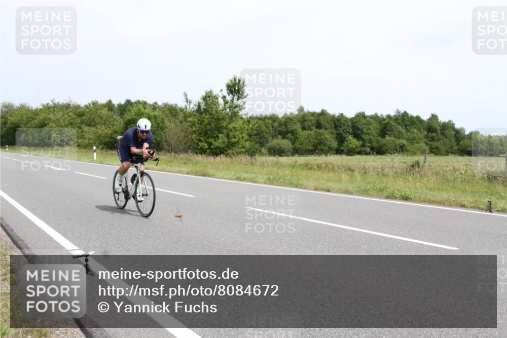 22.06.2025 - Viking Triathlon Yannick Fuchs http://msf.ph/oto/8084672 22.06.2025 13:03:46 Radfahren 130, 538 meine-sportfotos.de