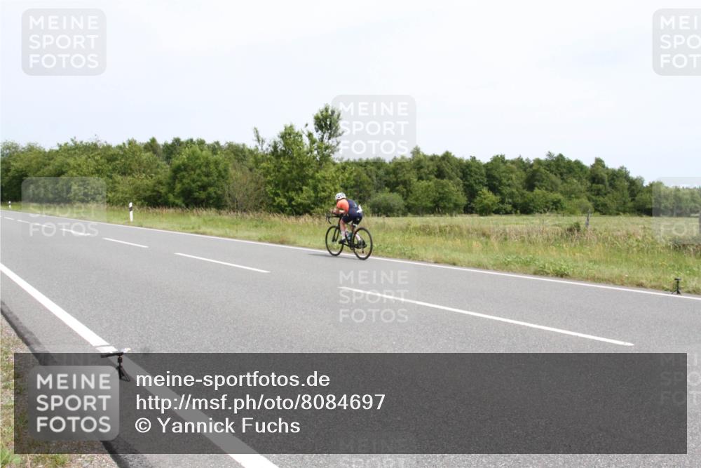 22.06.2025 - Viking Triathlon Yannick Fuchs http://msf.ph/oto/8084697 22.06.2025 13:03:48 Radfahren 130, 538 meine-sportfotos.de