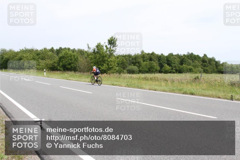 22.06.2025 - Viking Triathlon Yannick Fuchs http://msf.ph/oto/8084703 22.06.2025 13:03:49 Radfahren 130, 538 meine-sportfotos.de