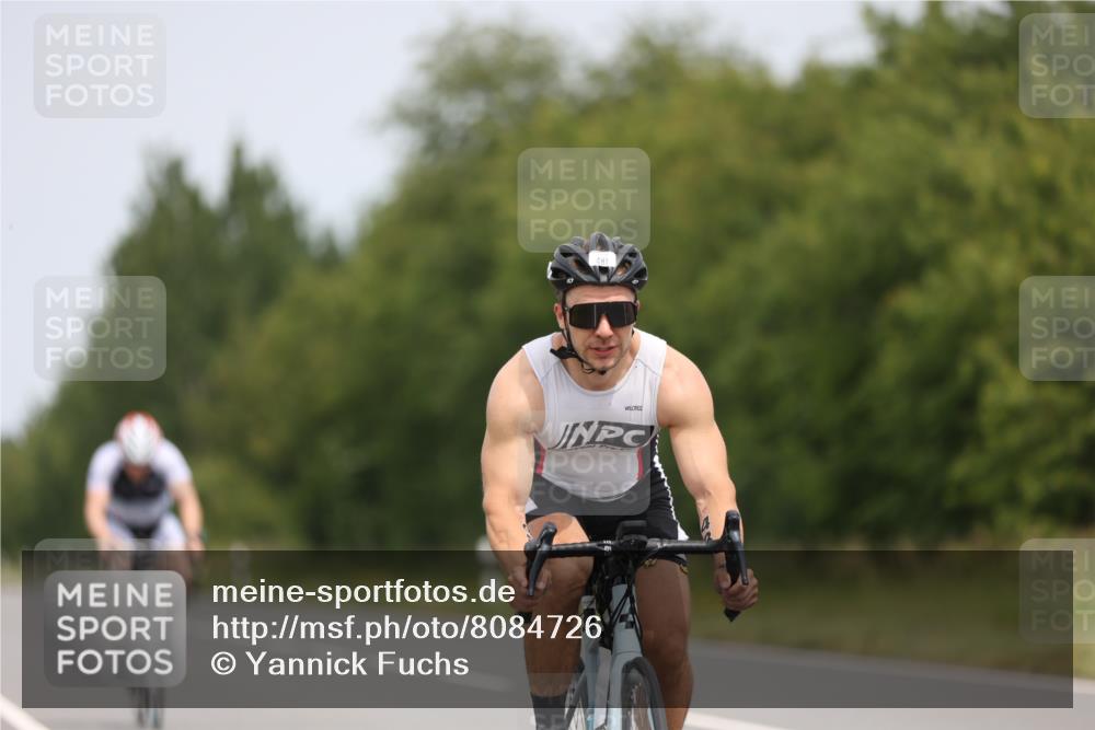 22.06.2025 - Viking Triathlon Yannick Fuchs http://msf.ph/oto/8084726 22.06.2025 12:35:31 Radfahren 76, 182, 454, 481, 513, 553, 623 meine-sportfotos.de
