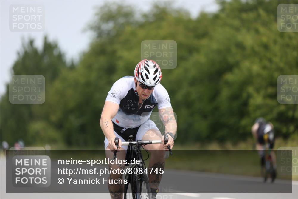 22.06.2025 - Viking Triathlon Yannick Fuchs http://msf.ph/oto/8084745 22.06.2025 12:35:34 Radfahren 76, 182, 321, 454, 481, 553, 623 meine-sportfotos.de