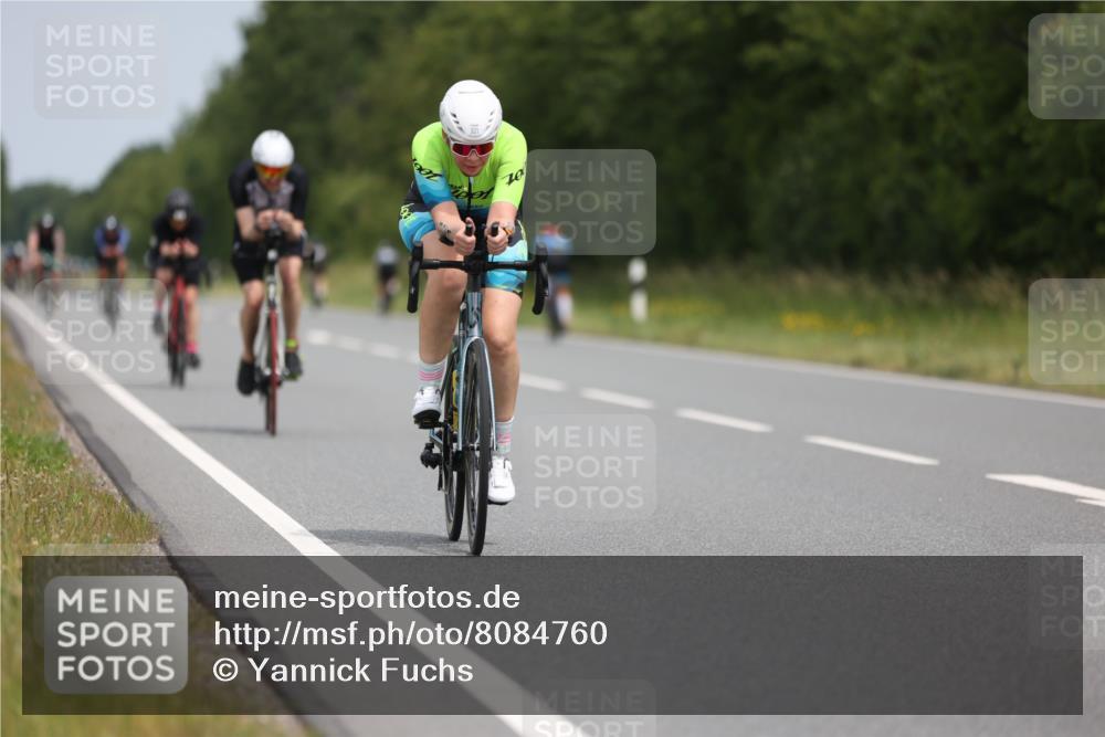 22.06.2025 - Viking Triathlon Yannick Fuchs http://msf.ph/oto/8084760 22.06.2025 12:35:42 Radfahren 41, 74, 143, 210, 321, 478, 623 meine-sportfotos.de