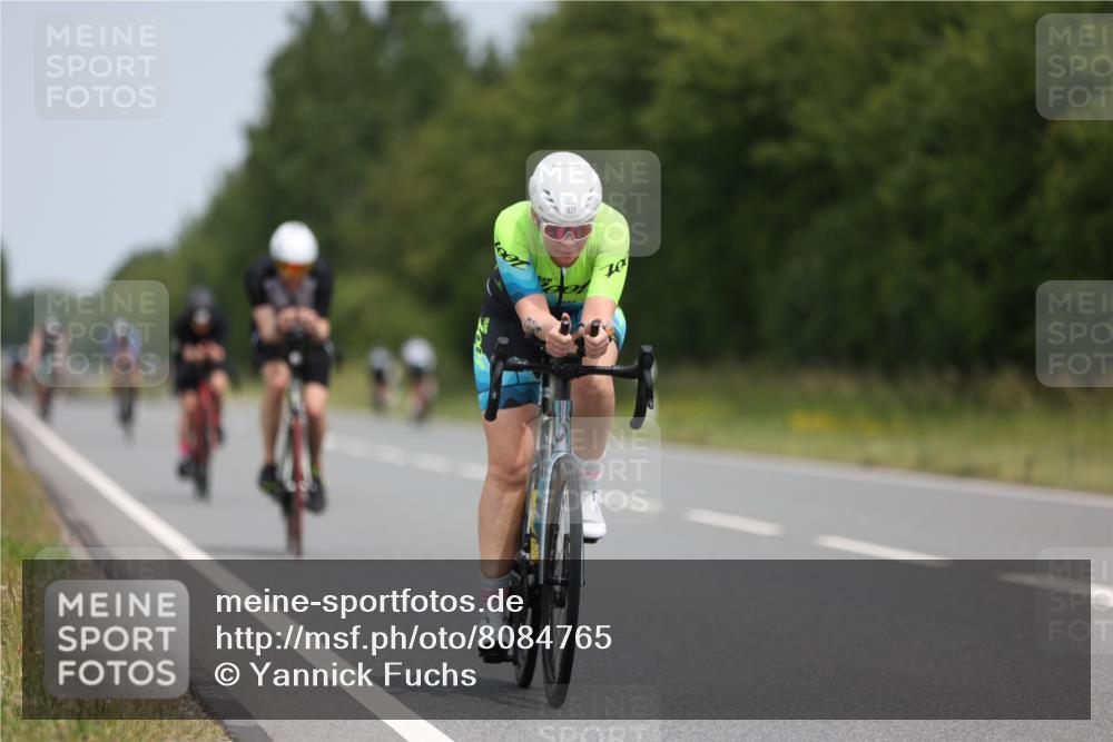 22.06.2025 - Viking Triathlon Yannick Fuchs http://msf.ph/oto/8084765 22.06.2025 12:35:43 Radfahren 41, 74, 143, 210, 321, 478, 623 meine-sportfotos.de