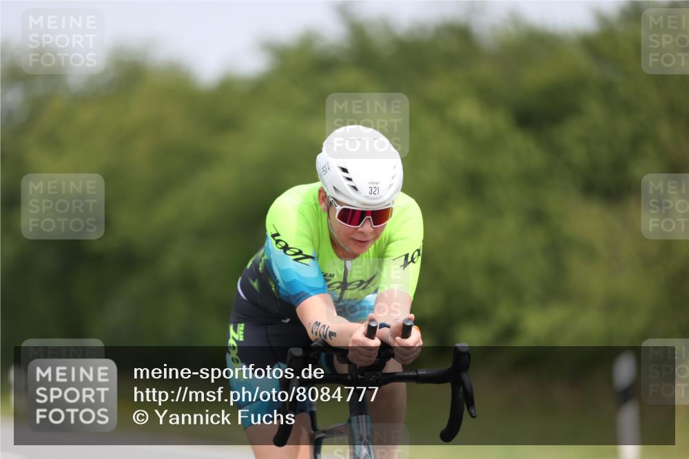22.06.2025 - Viking Triathlon Yannick Fuchs http://msf.ph/oto/8084777 22.06.2025 12:35:44 Radfahren 41, 74, 143, 210, 321, 478, 623 meine-sportfotos.de