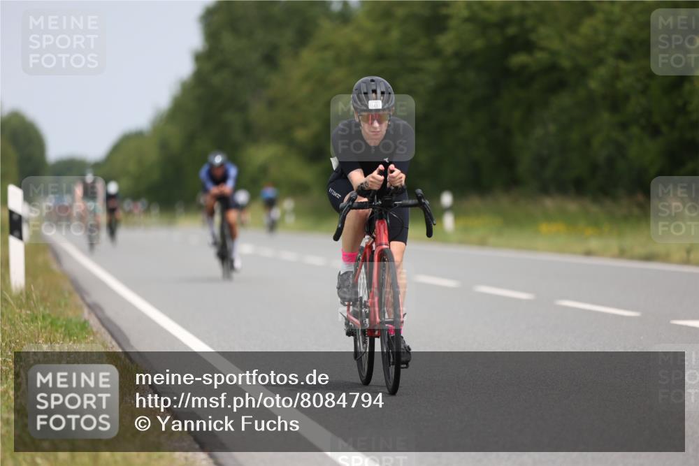 22.06.2025 - Viking Triathlon Yannick Fuchs http://msf.ph/oto/8084794 22.06.2025 12:35:46 Radfahren 41, 74, 77, 143, 184, 210, 321, 478 meine-sportfotos.de