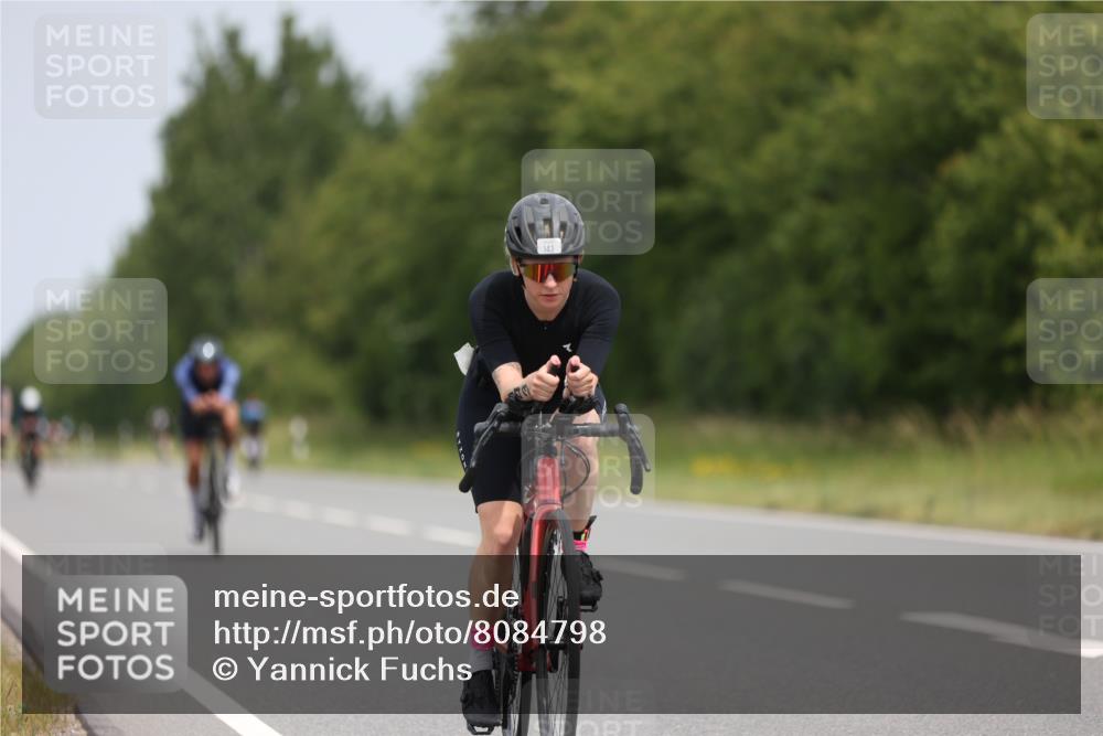 22.06.2025 - Viking Triathlon Yannick Fuchs http://msf.ph/oto/8084798 22.06.2025 12:35:46 Radfahren 41, 74, 77, 143, 184, 210, 321, 478 meine-sportfotos.de