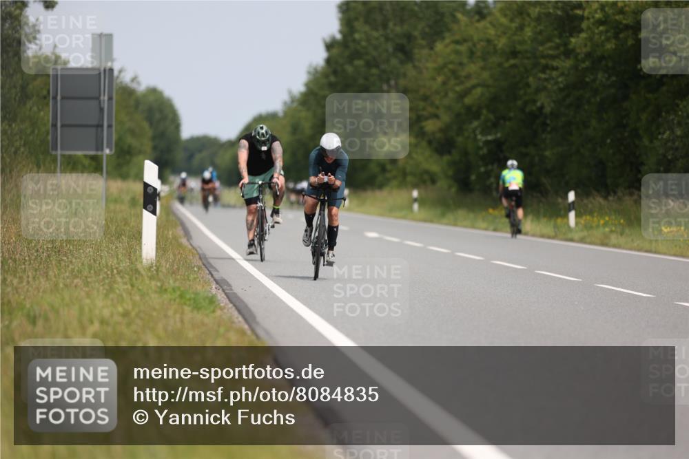 22.06.2025 - Viking Triathlon Yannick Fuchs http://msf.ph/oto/8084835 22.06.2025 12:35:52 Radfahren 77, 143, 184, 478, 629 meine-sportfotos.de