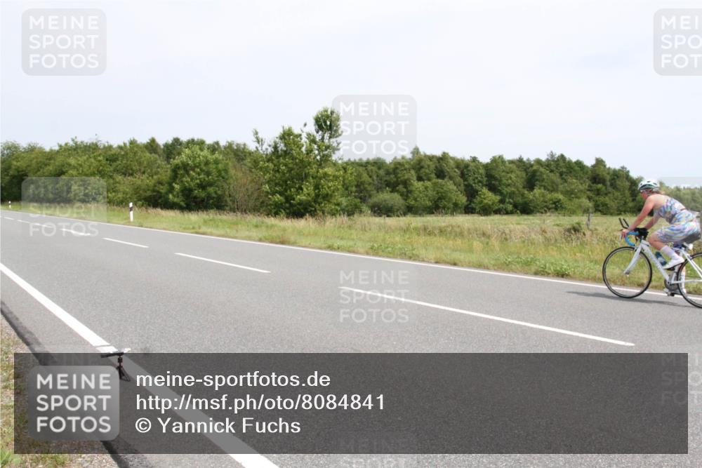 22.06.2025 - Viking Triathlon Yannick Fuchs http://msf.ph/oto/8084841 22.06.2025 13:04:21 Radfahren 159, 192 meine-sportfotos.de